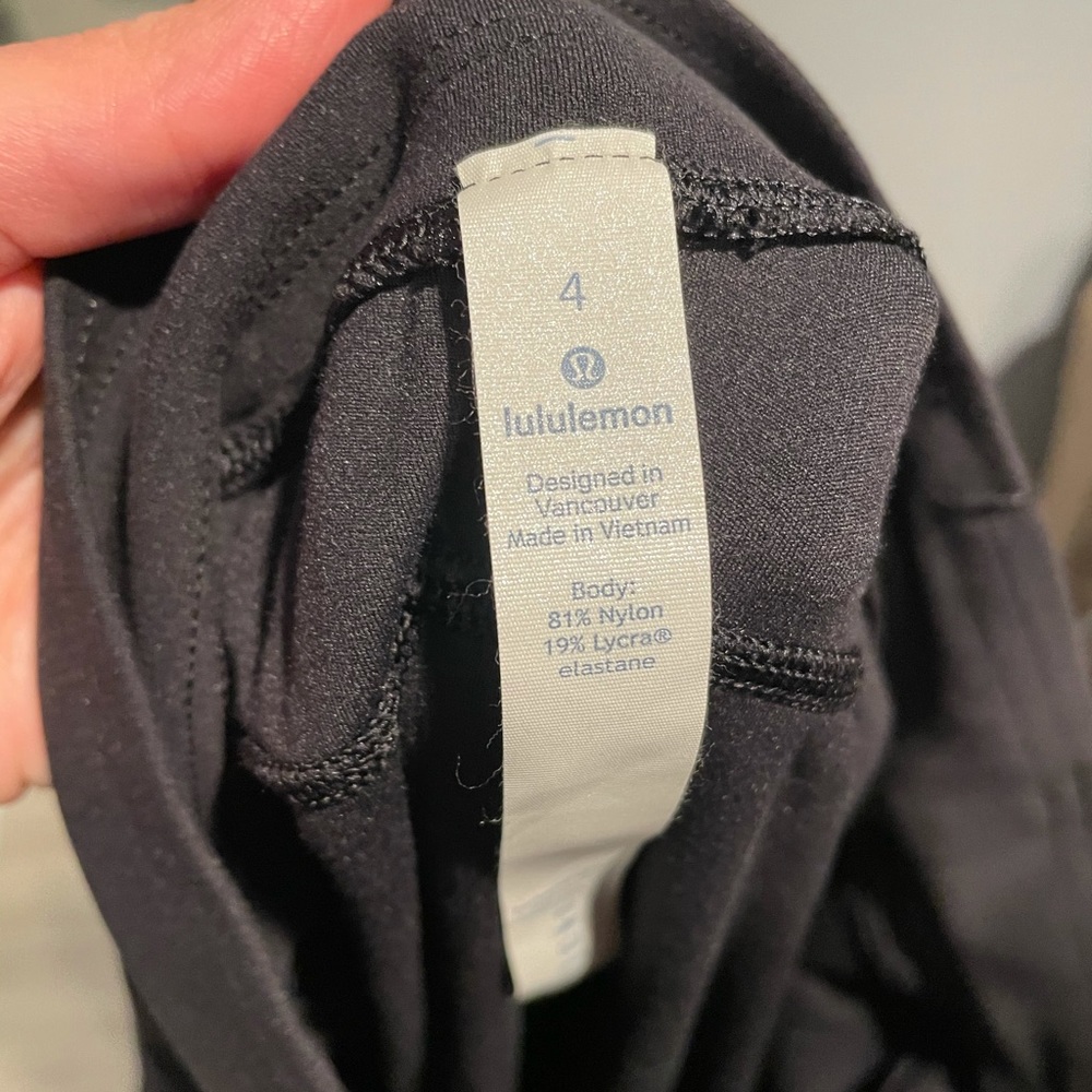 Lululemon Align Joggers size 4